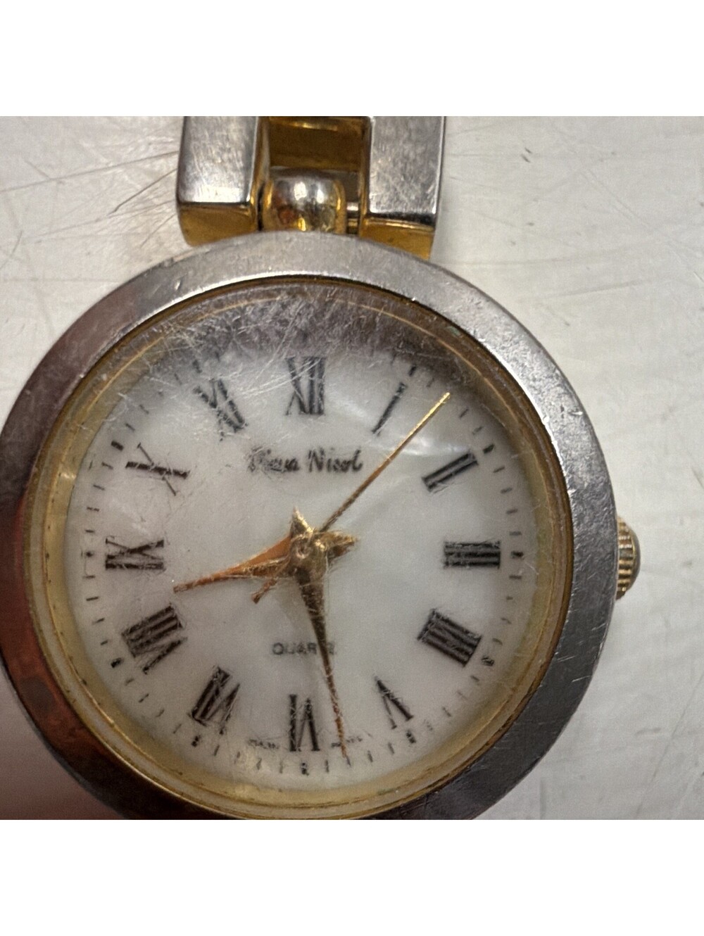 Vintage Piere Nicole Quartz Watch Gold Tone Roman Numeral Chain Bracelet